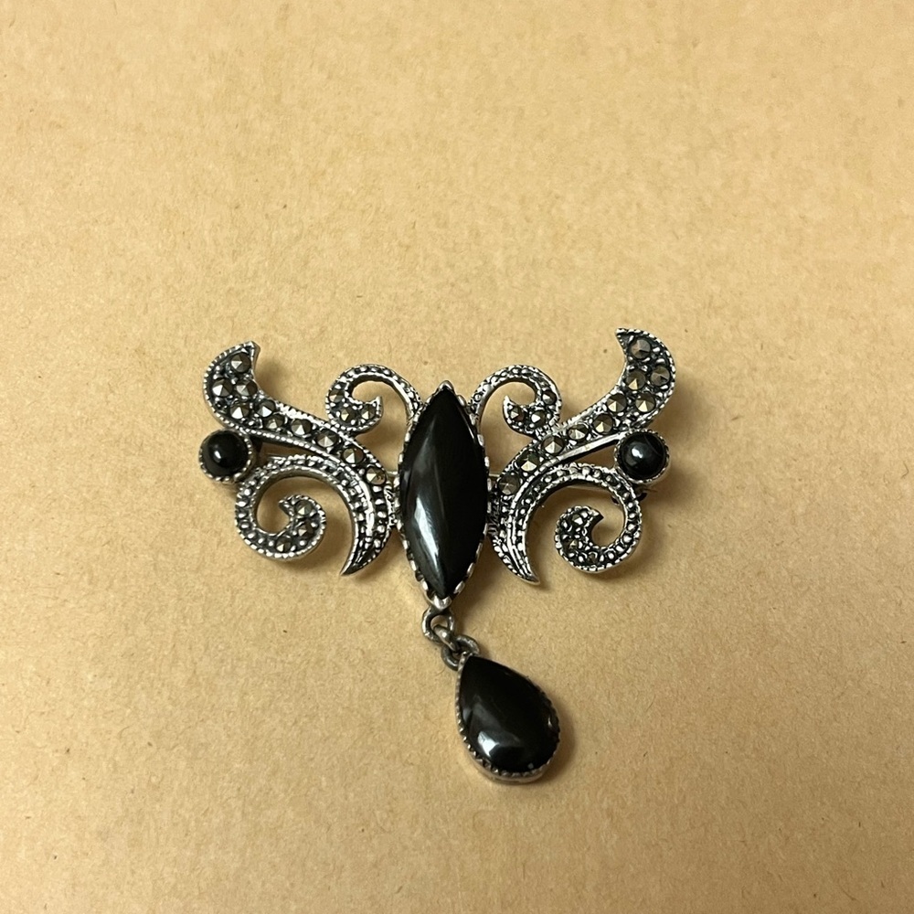 Art Deco Art Nouveau vintage brooch marcasite onyx Victorian revival elegant - Picture 2 of 6